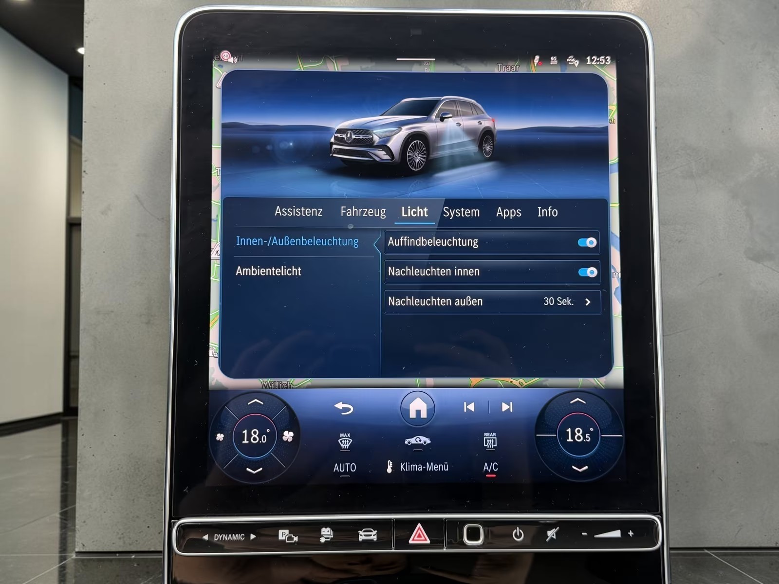 2025 Mercedes-Benz GLC 300e 4Matic - Image 10